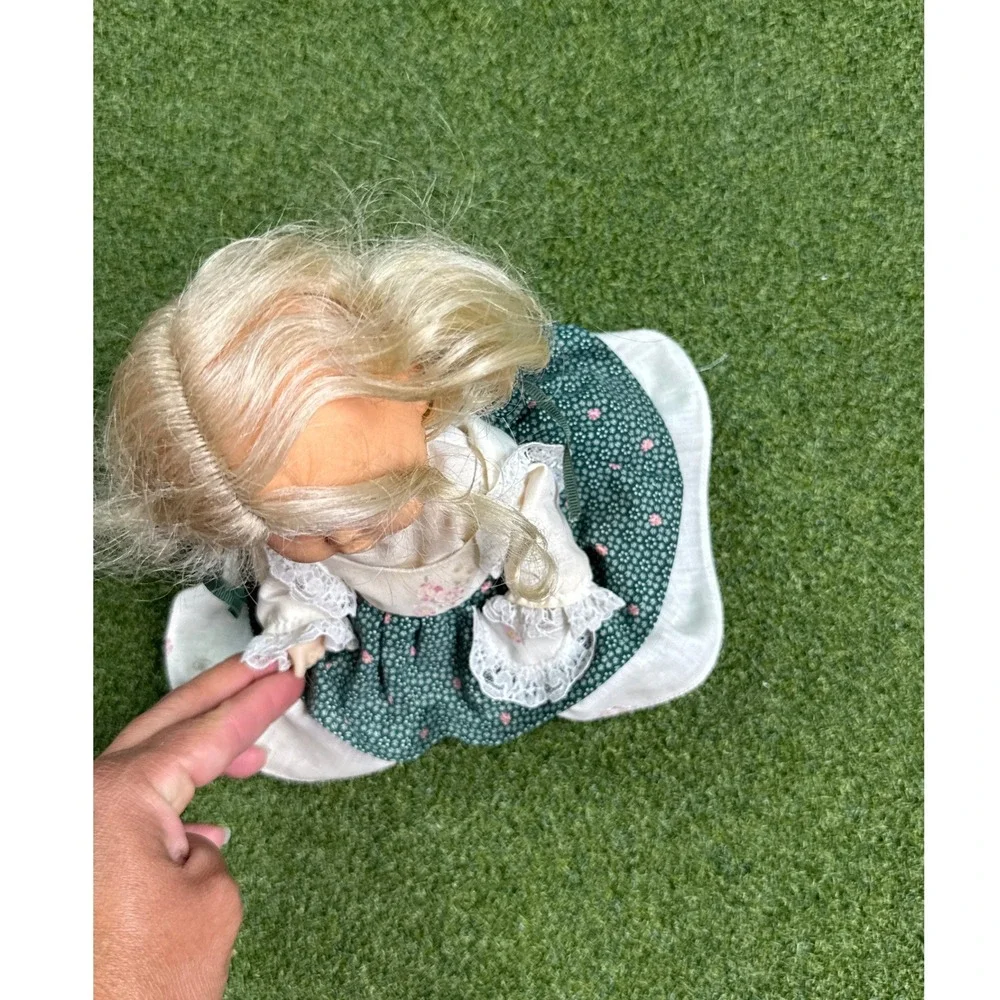 Vintage Doll Blonde Hair Green Dress Lace 7in Collectible‎ Toy